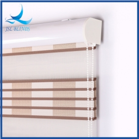tende zebra con copertura
